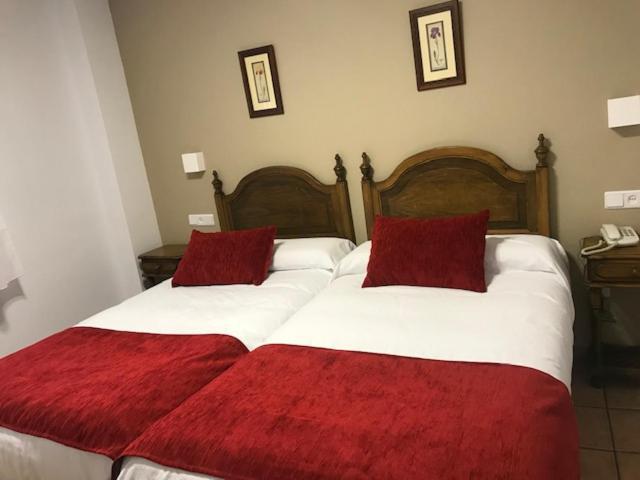 Hotel Patri Huéscar 外观 照片